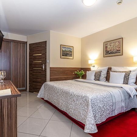 Hotel Soray Wieliczka Esterno foto