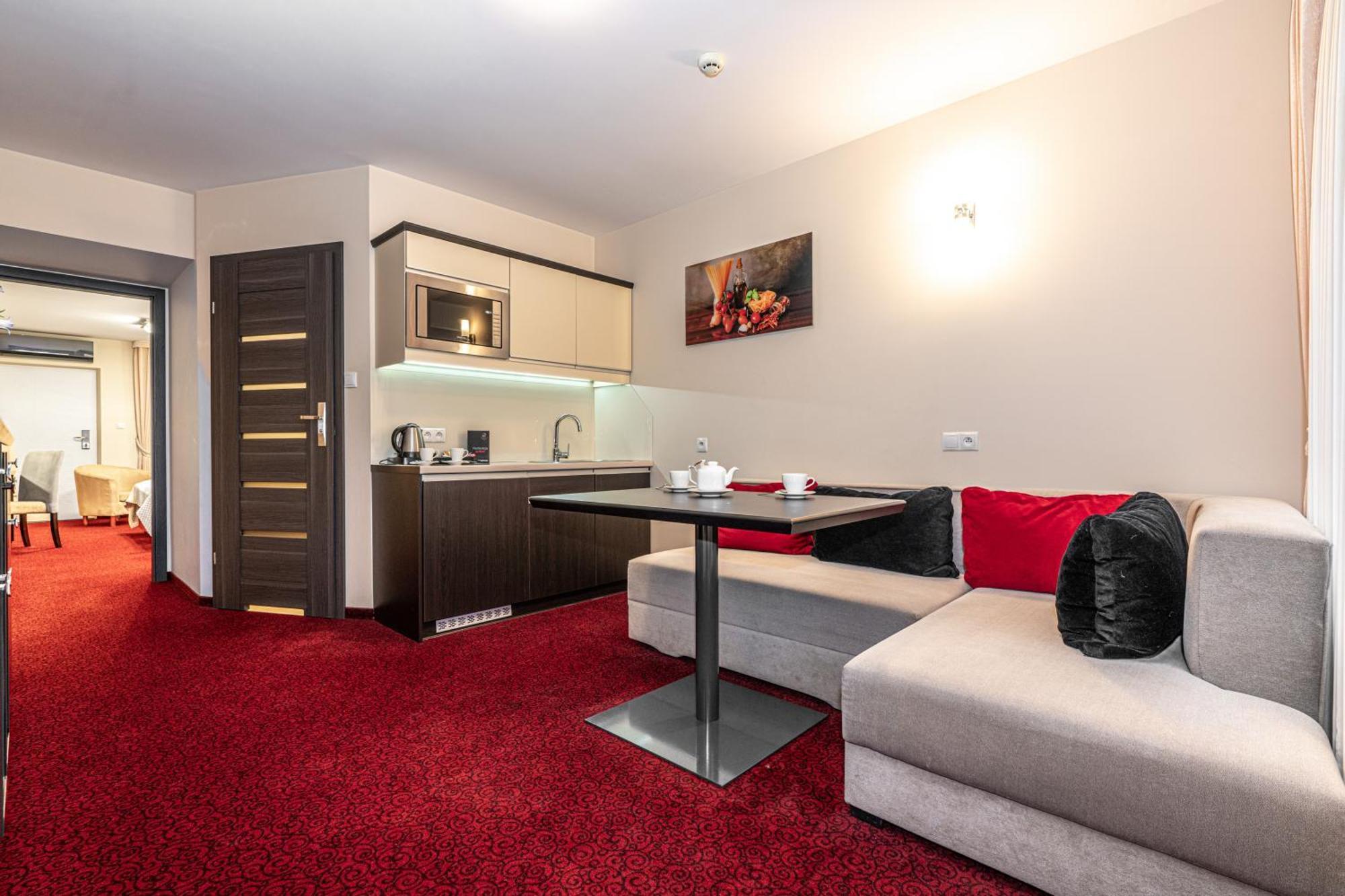 Hotel Soray Wieliczka Esterno foto