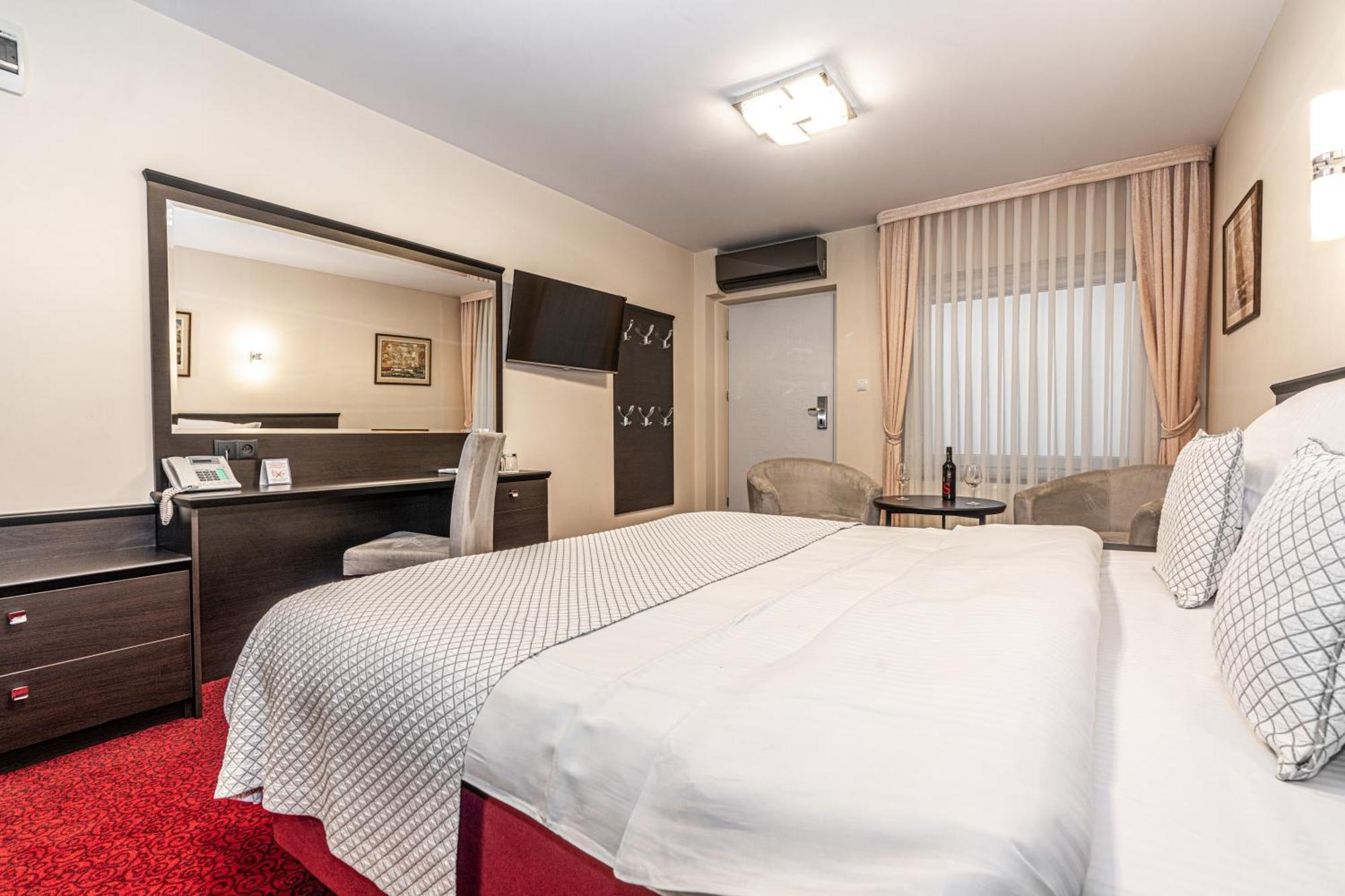 Hotel Soray Wieliczka Esterno foto